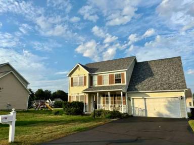 Main picture of 4 W Wind Way