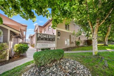 Main picture of 500 Square Apartments