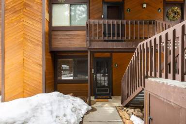 Main picture of Red Pine Condos