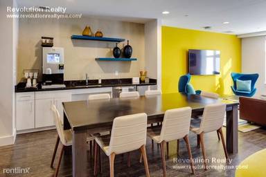 Main picture of 232 Sidney St