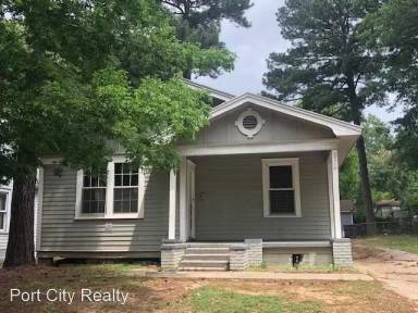 Main picture of 2506 Malcolm St