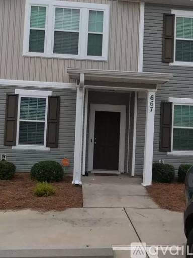 Main picture of 667 Aberdeen Cir