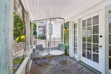 Main picture of 619 Cooledge Ave NE
