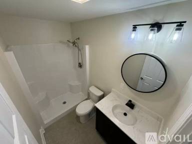 Main picture of 202 Center St