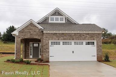 Main picture of 1402 Woodridge Pl