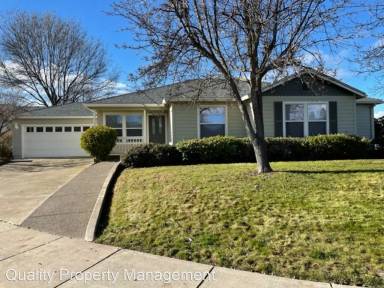 Main picture of 1540 Hollyhock Dr