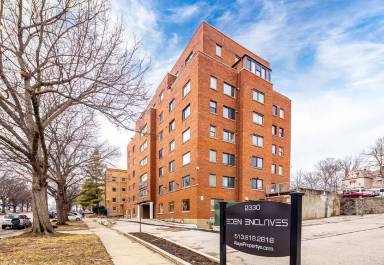 Main picture of 2330 Victory Pkwy