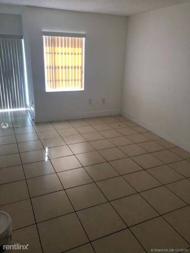 Main picture of 9311 SW 4th St