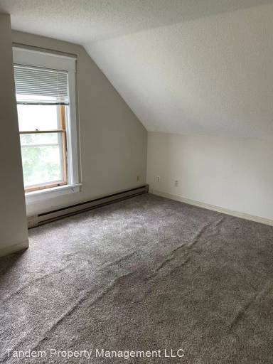 Main picture of 809 Oak St