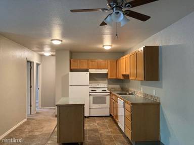 Main picture of 17250 SW Heritage Ct