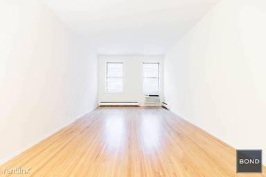 Main picture of 363 W 52nd St