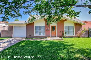 Main picture of 513 Bay Shore Dr