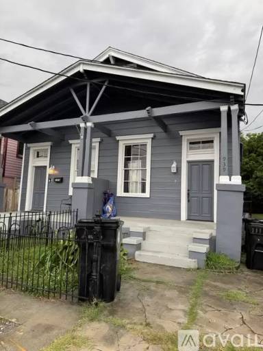 Main picture of 939 Saint Mary St
