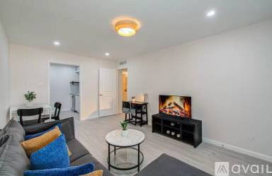 Main picture of 845 Augusta Dr