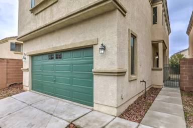 Main picture of 7544 Garden Galley St