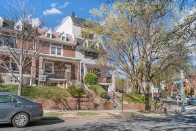 Main picture of 1419 Upshur St NW