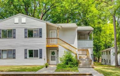 Main picture of 1722 Hunters Trl