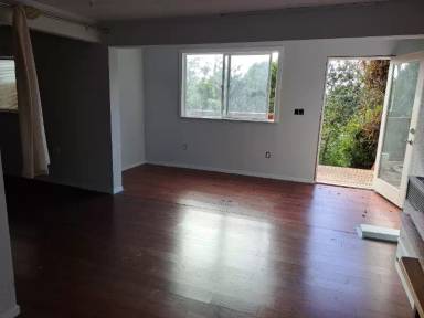 Main picture of 6170 Plymouth Ave