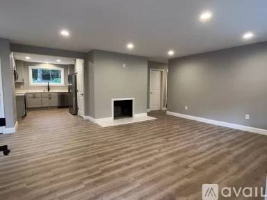 Main picture of 1100 Copley Ln