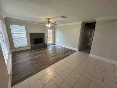 Main picture of 1320 Windstream St