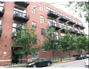 Main picture of 1934 N Washtenaw Ave Apartments