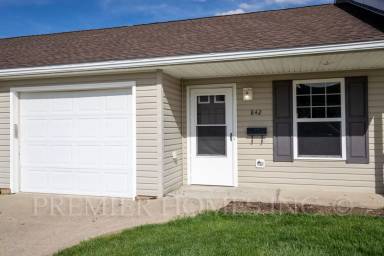 Main picture of 870 Serenity Ln
