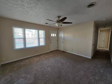 Main picture of 6615 Keeler Dr