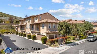 Main picture of 28491 Herrera St
