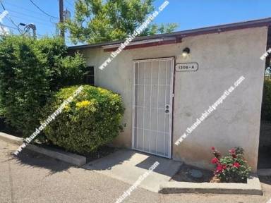 Main picture of 1202 Lead Ave SE