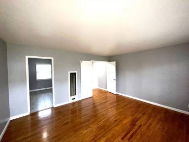 Main picture of 3435 E 1st St