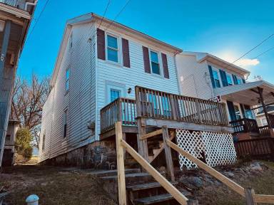 Main picture of 217 Orange St