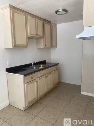 Main picture of 11944 Rosecrans Ave