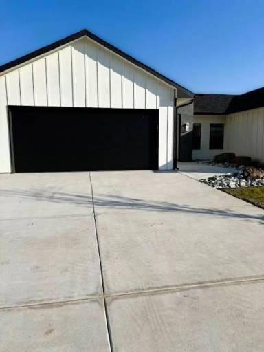 Main picture of 5146 S Chase Cir