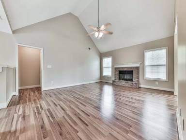 Main picture of 32 Mountain View Dr