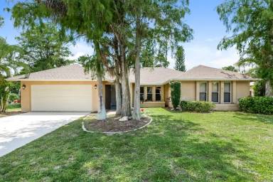 Main picture of 547 Indigo Ave