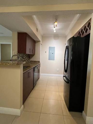 Main picture of 231 SW 116th Ave