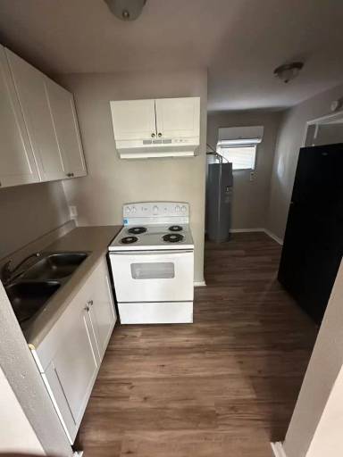 Main picture of 9 Ridge Ln