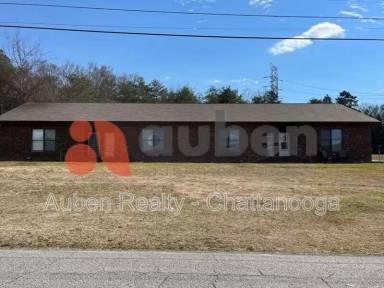 Main picture of 504 E Valley Rd