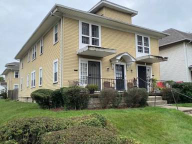 Main picture of 155 E Grand Ave