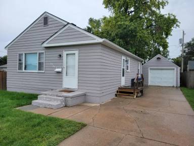 Main picture of 3537 3rd Ave