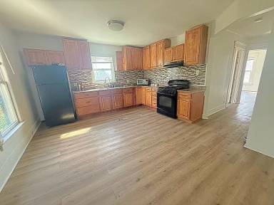 Main picture of 1642 W Colvin St