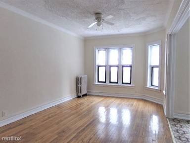 Main picture of 400 W Deming Pl