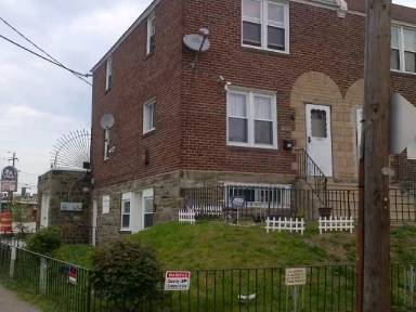 Main picture of 7383 Theodore St