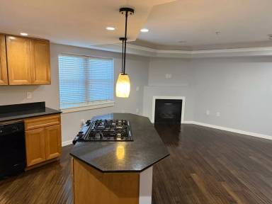 Main picture of 283 E South Temple