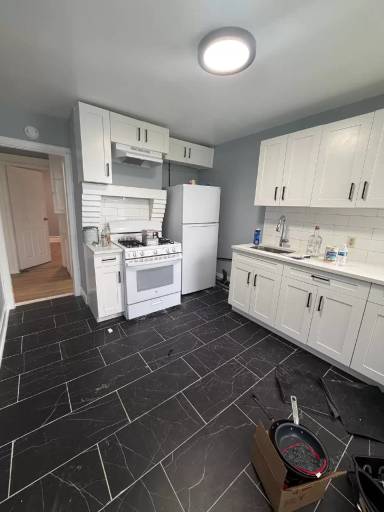 Main picture of 540 Norwood St