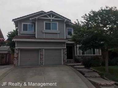 Main picture of 230 Avocado Pl