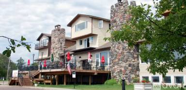 Main picture of 5135 N Shore Dr