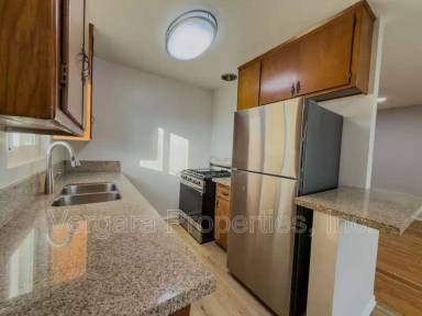 Main picture of 17809 Crenshaw Blvd