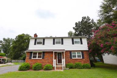 Main picture of 15808 Tinsberry Pl