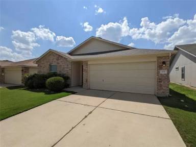 Main picture of 208 Quarry Ln